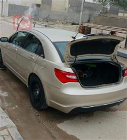 کرایسلەر 200